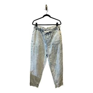 Blank NYC Paperbag waist Boyfriend jeans size 31